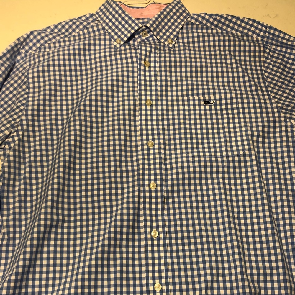 Vineyard vines tucker shirt like new condition